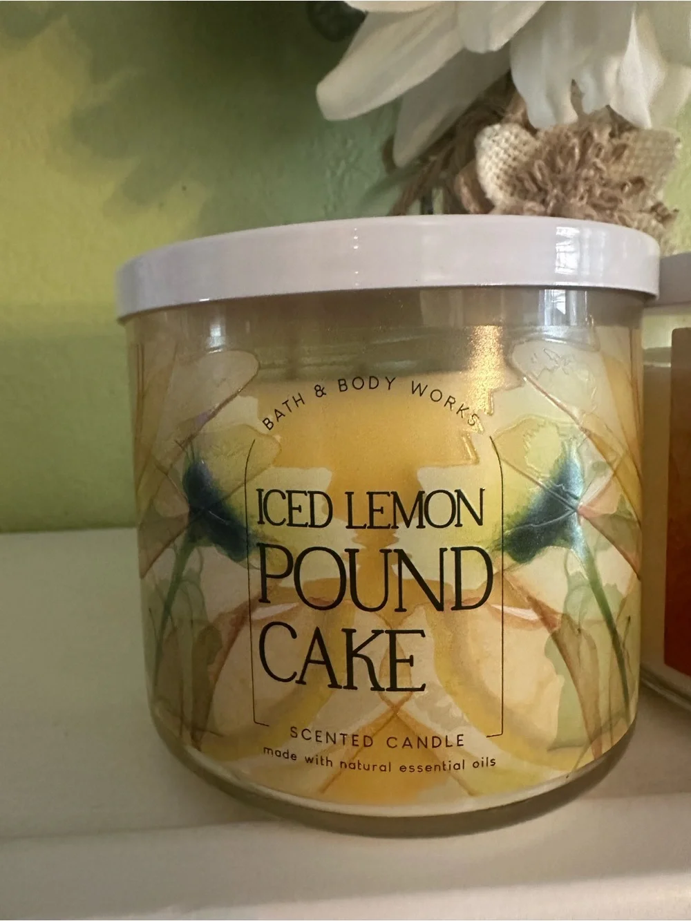 Bath & Body Works both brand